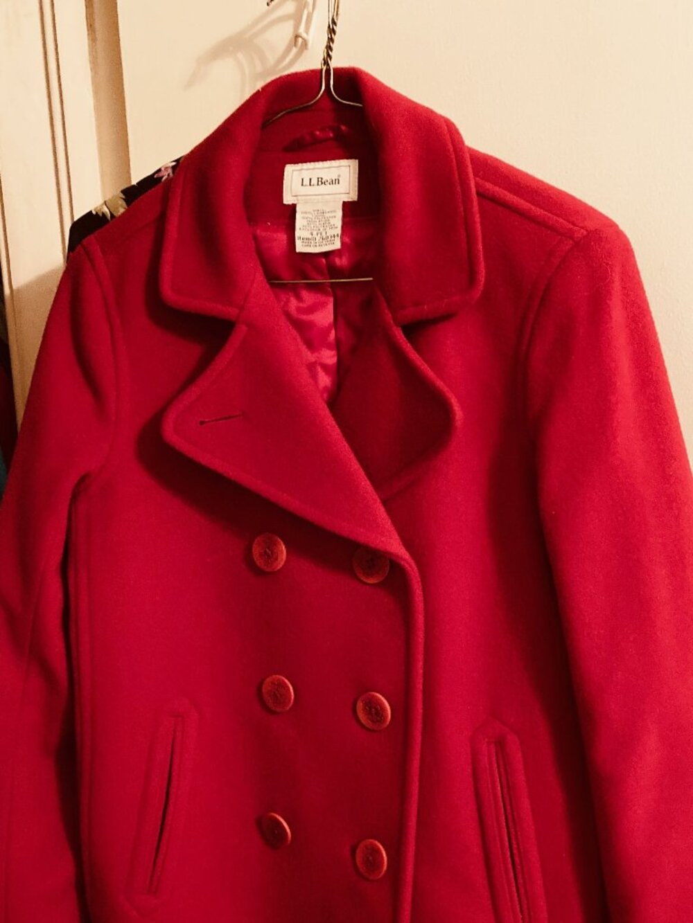LL Bean Women's Classic Lambswool Peacoat Red Petite Size 4 EUC